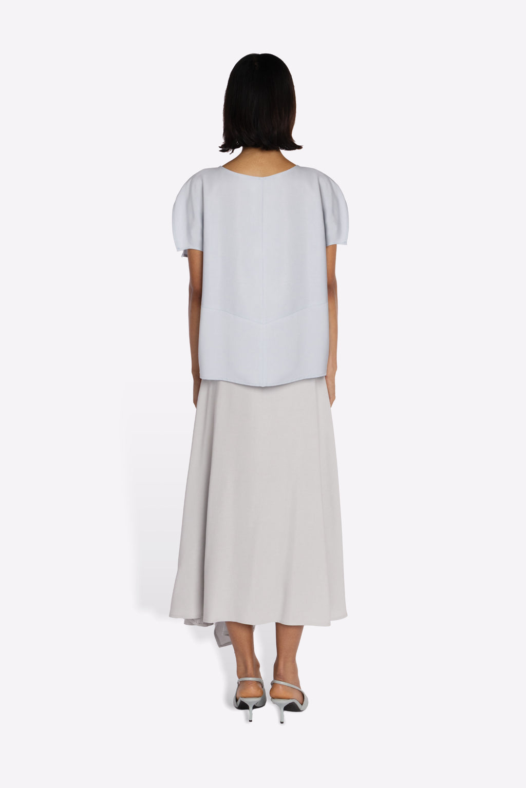 RAJA SKIRT IN GREY MODEL BACK
