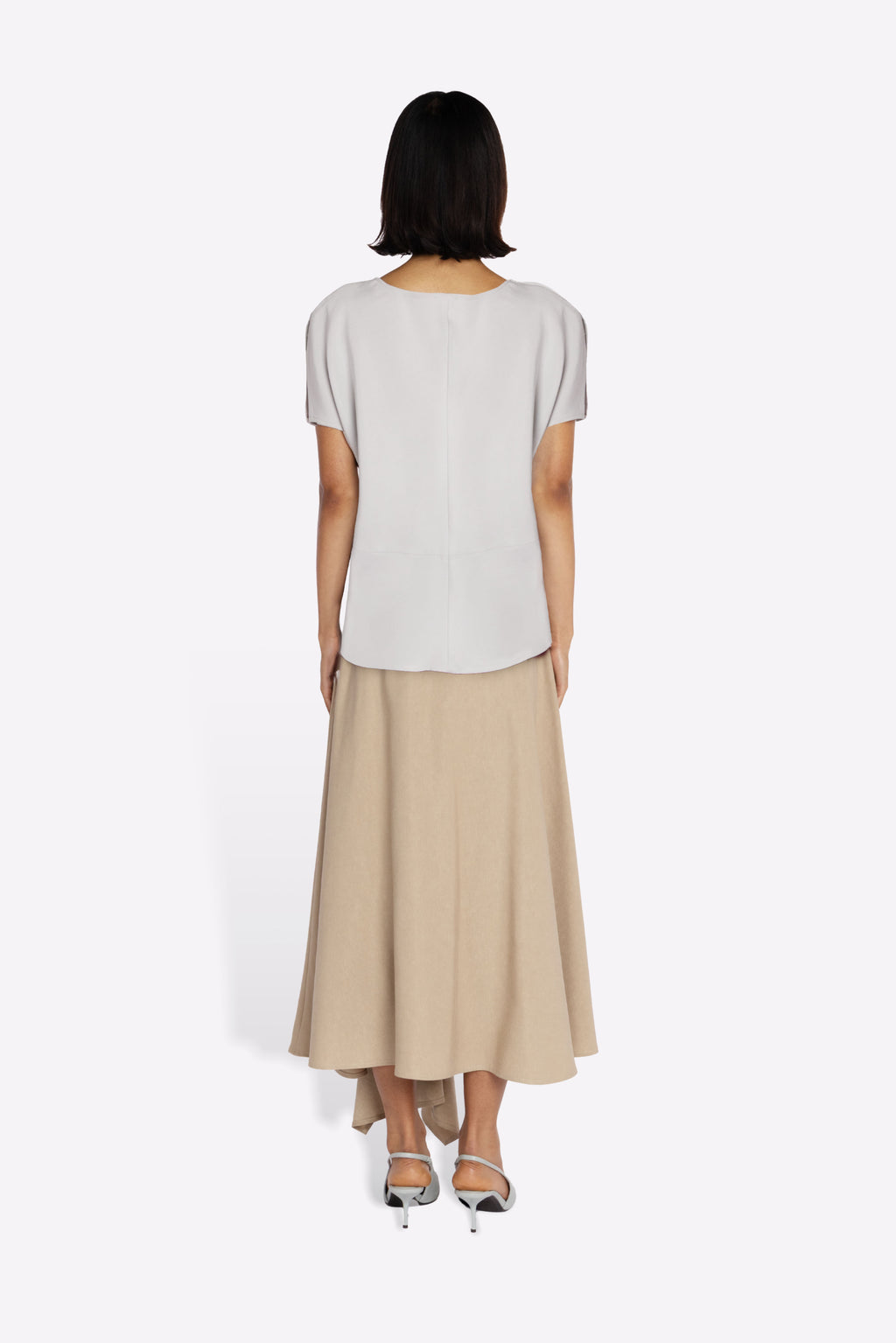RAJA SKIRT IN TAN MODEL BACK